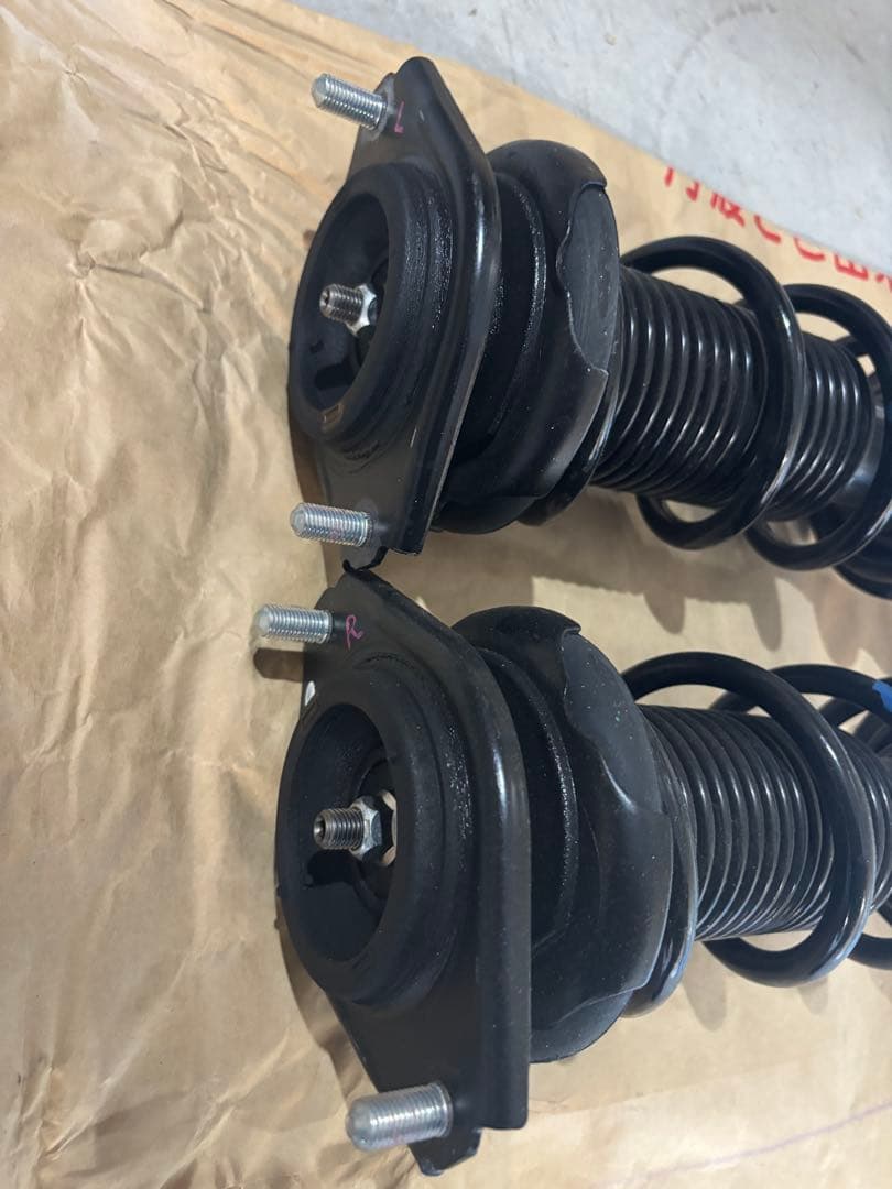 TOYOTA 86GR前期型　サスペンション前後４本セット