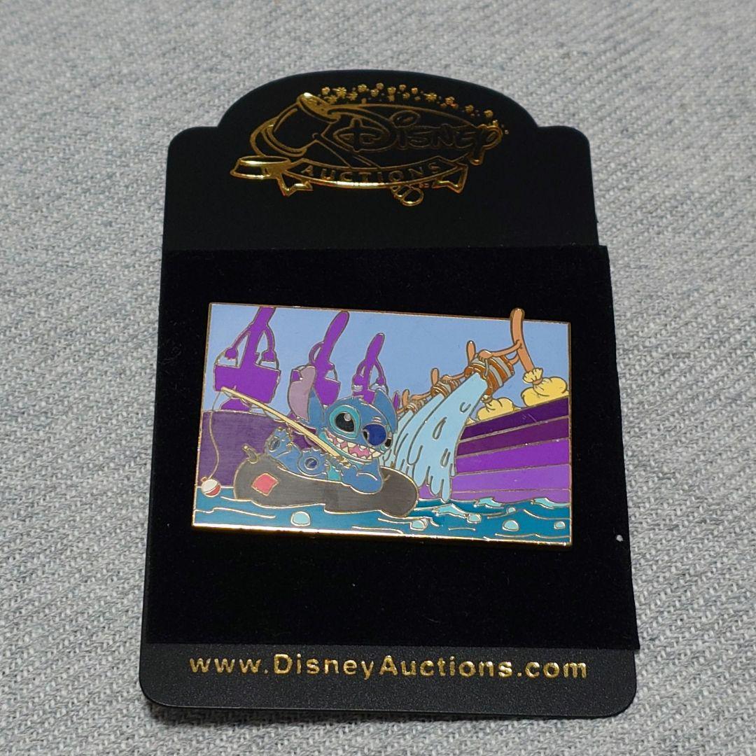 【レア】DisneyAuctions スティッチ ファンタジア柄　ピンバッジ