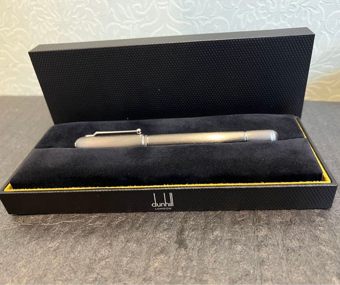 ダンヒル 18K 750 シルバー万年筆、インクコンバーター箱付き