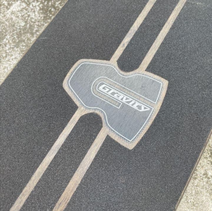 【最終値下げ】中古美品　グラビティ ロングスケボー 早い者勝ち!!