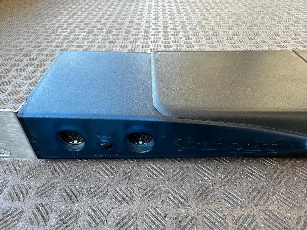 Steinberg MIDEX 8 MIDIインターフェース