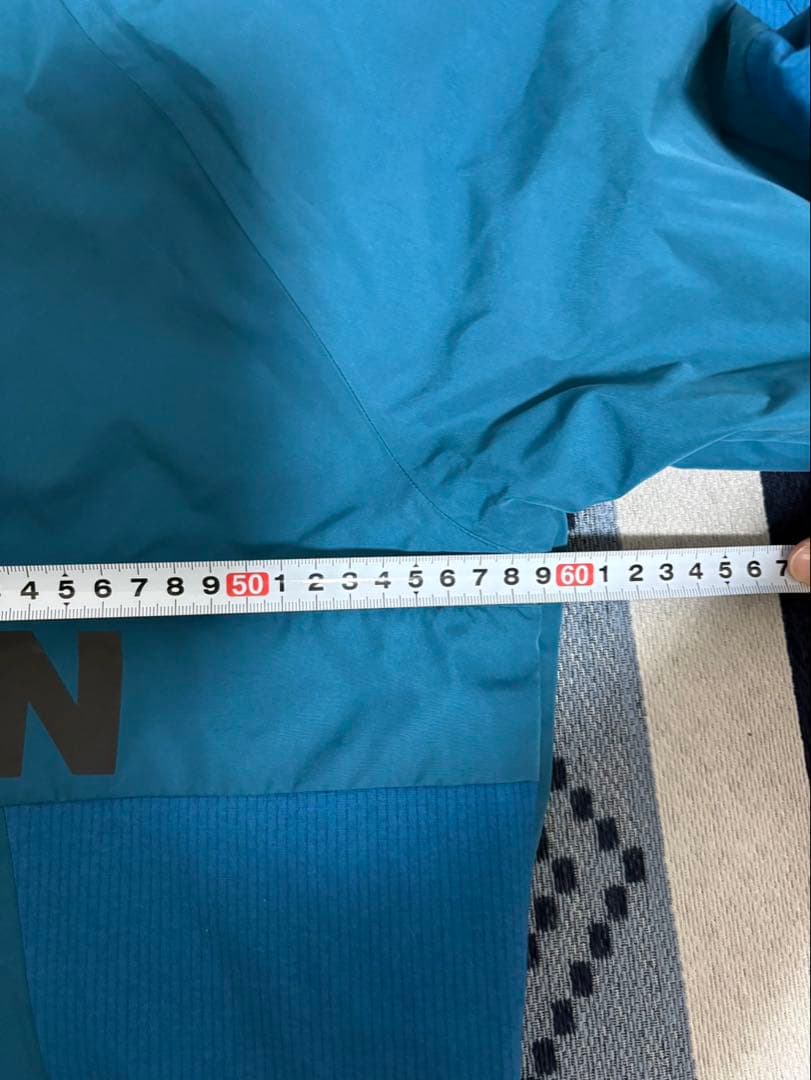 バートン スノーボードウェア メンズ 22-23 年モデル　Mサイズ