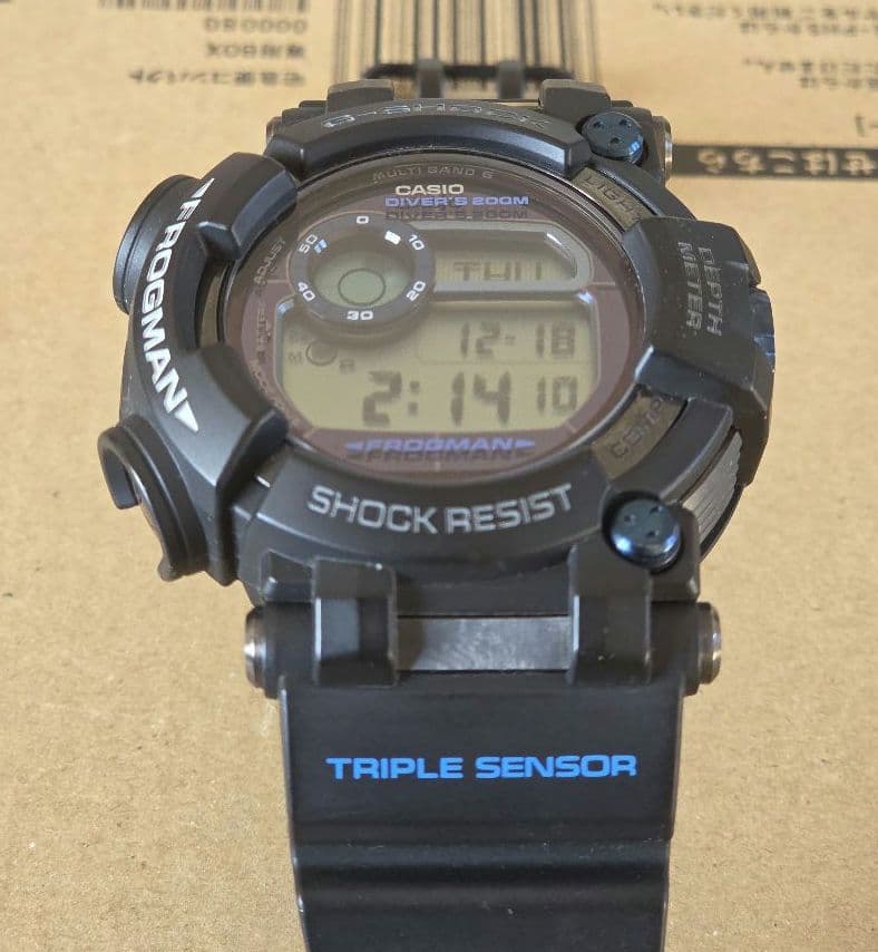 CASIO G-SHOCK FROGMAN GWF-D1000B 箱無し