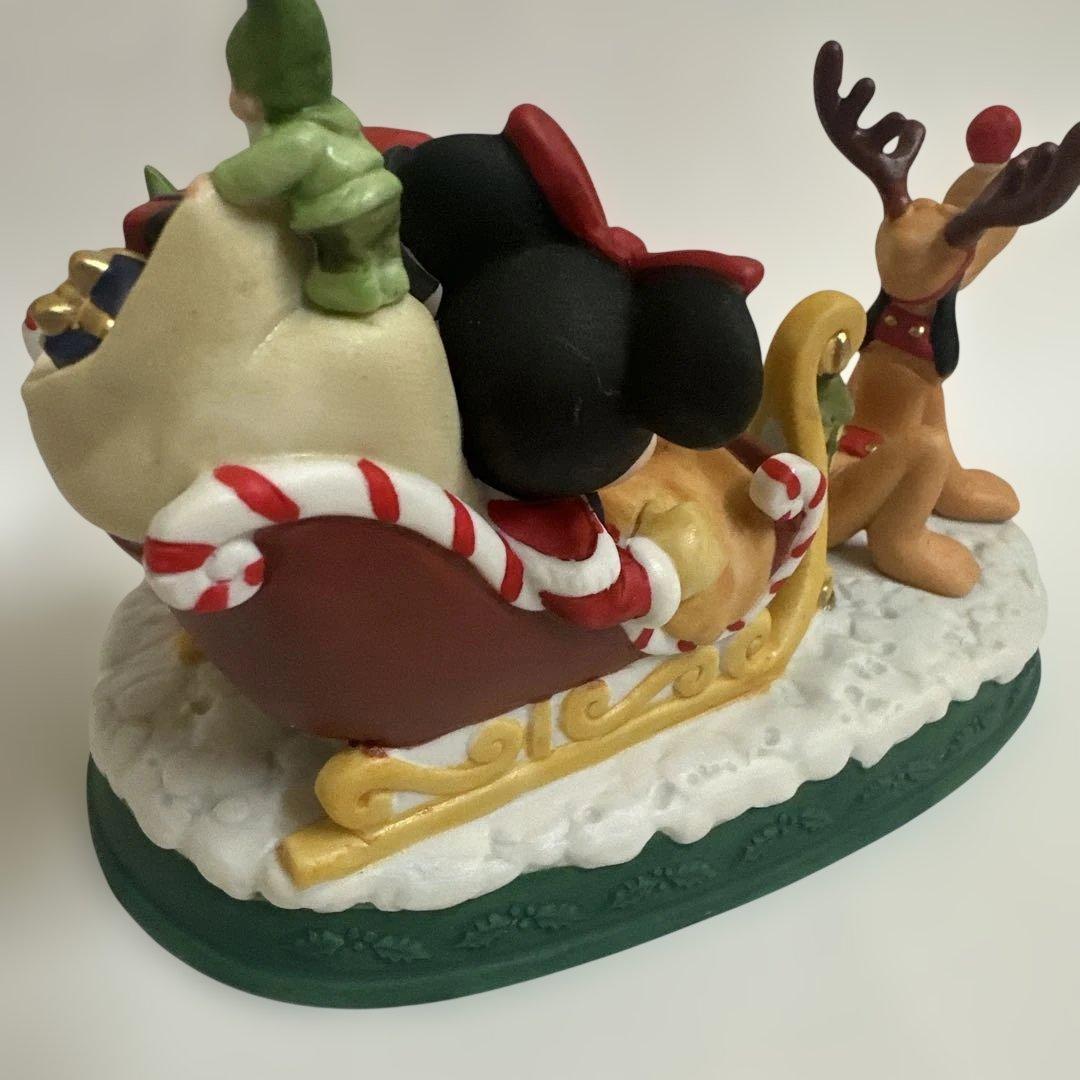 ディズニー　クリスマス　フィギュア