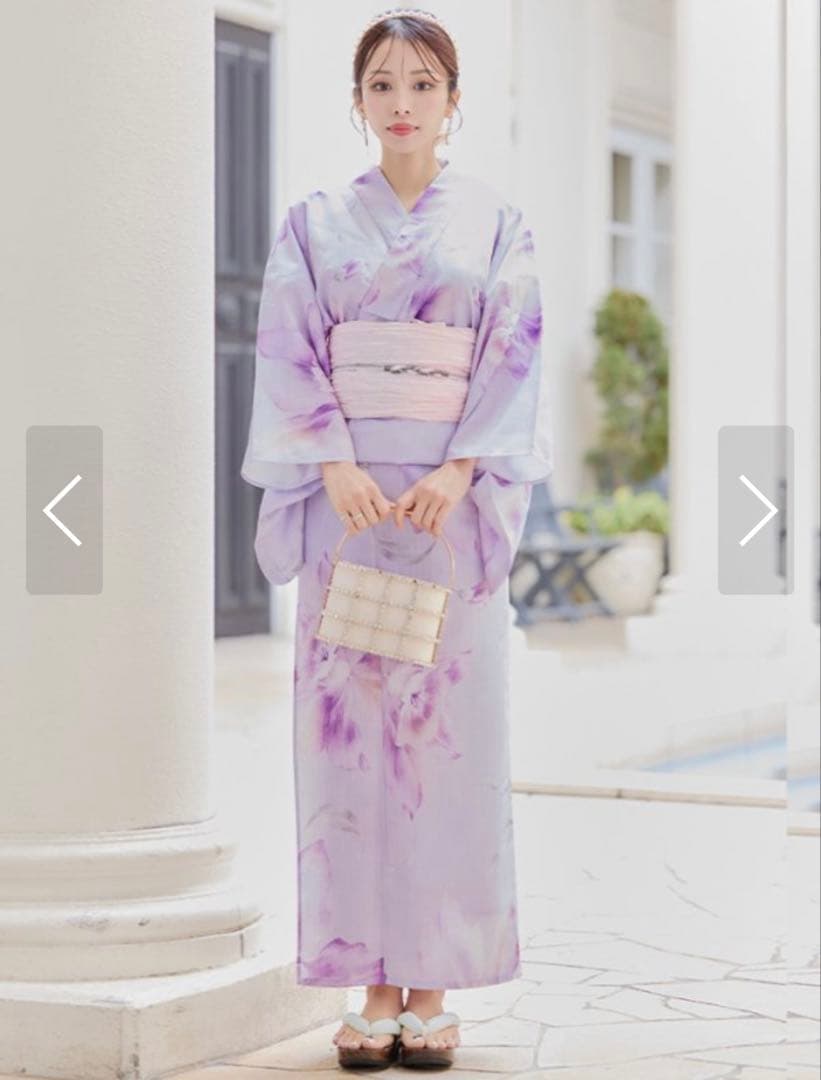 ストライプ地 ／グラデーション木蓮浴衣【浴衣3点セット 浴衣/帯/下駄】