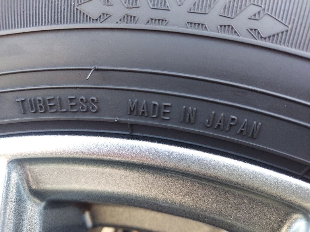 175/65R14　スタッドレスタイヤ　アルミホイール　4本セット　♪送料無料♪