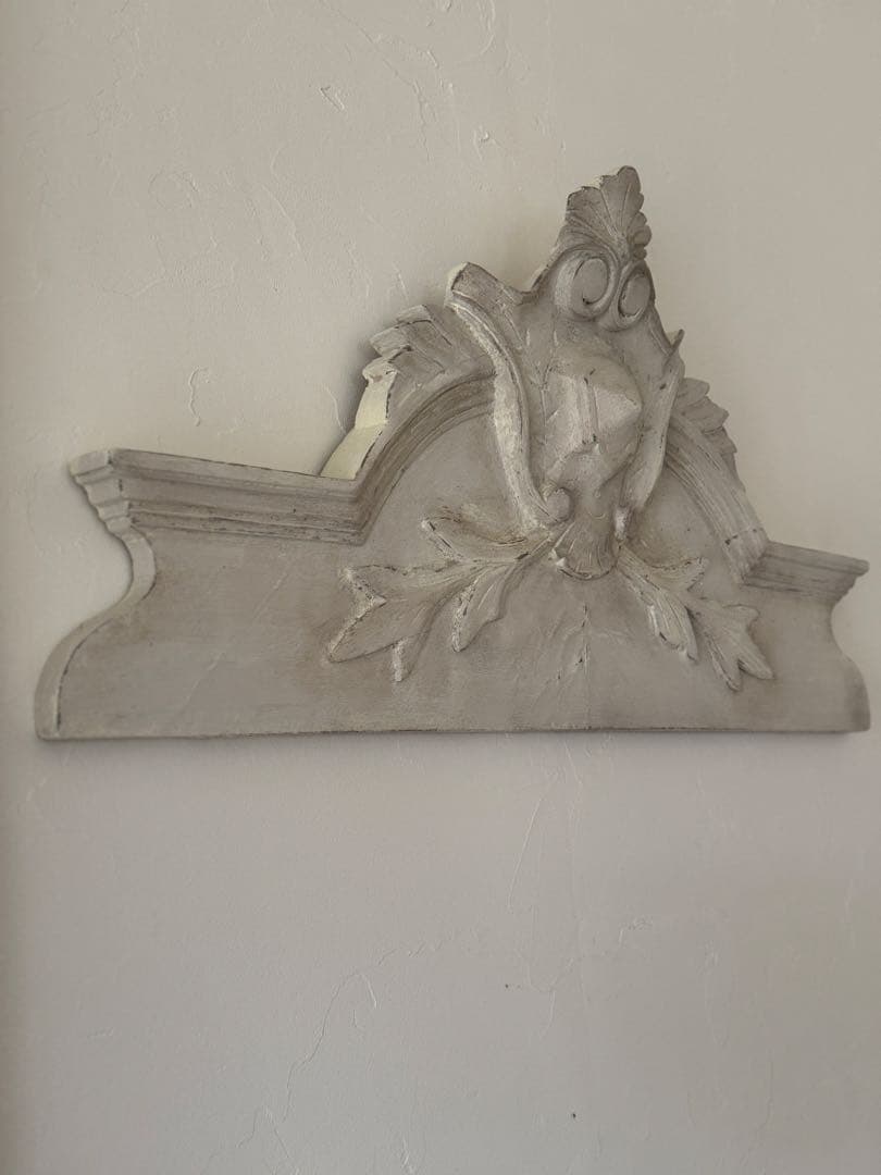 フランスアンティーク　ホワイトペイント　ペディメント