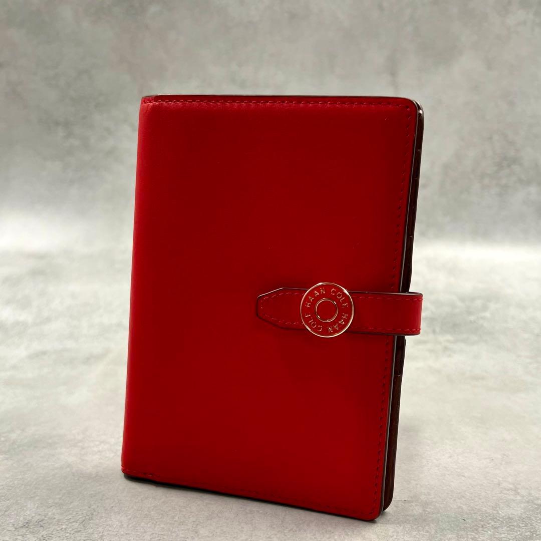 COLE HAAN レッド レザー パスポートウォレット 折り財布 8428