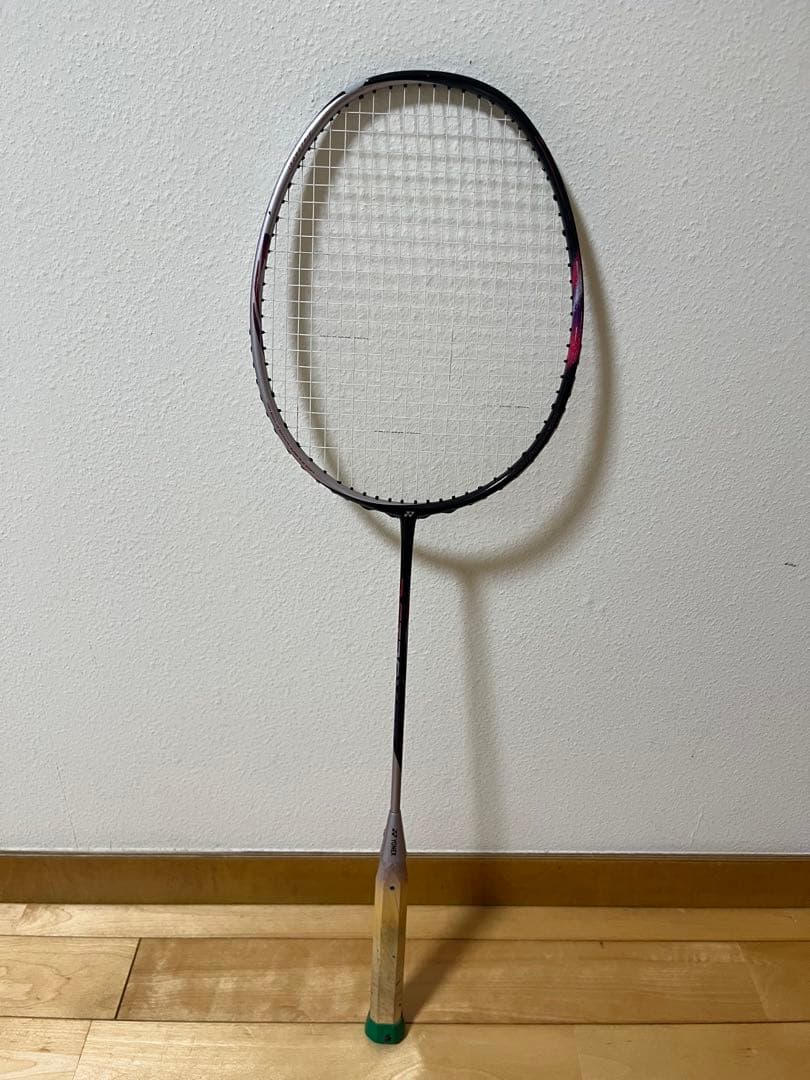 【値下げしました】ヨネックス アストロクス 55 バドミントン ラケット