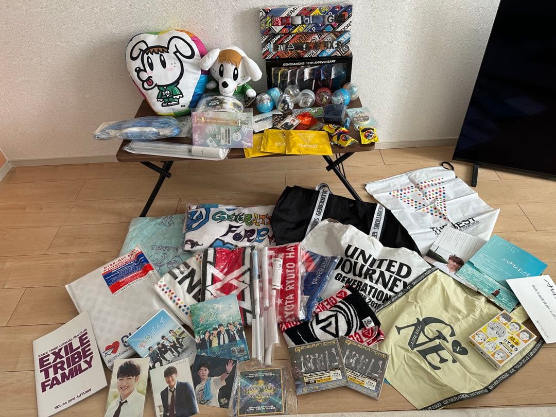 GENERATIONS グッズ　まとめ売り