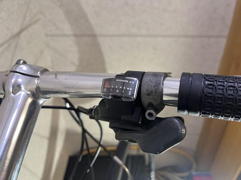 GIANT ESCAPE R3 クロスバイク sizeM　グレーカラー