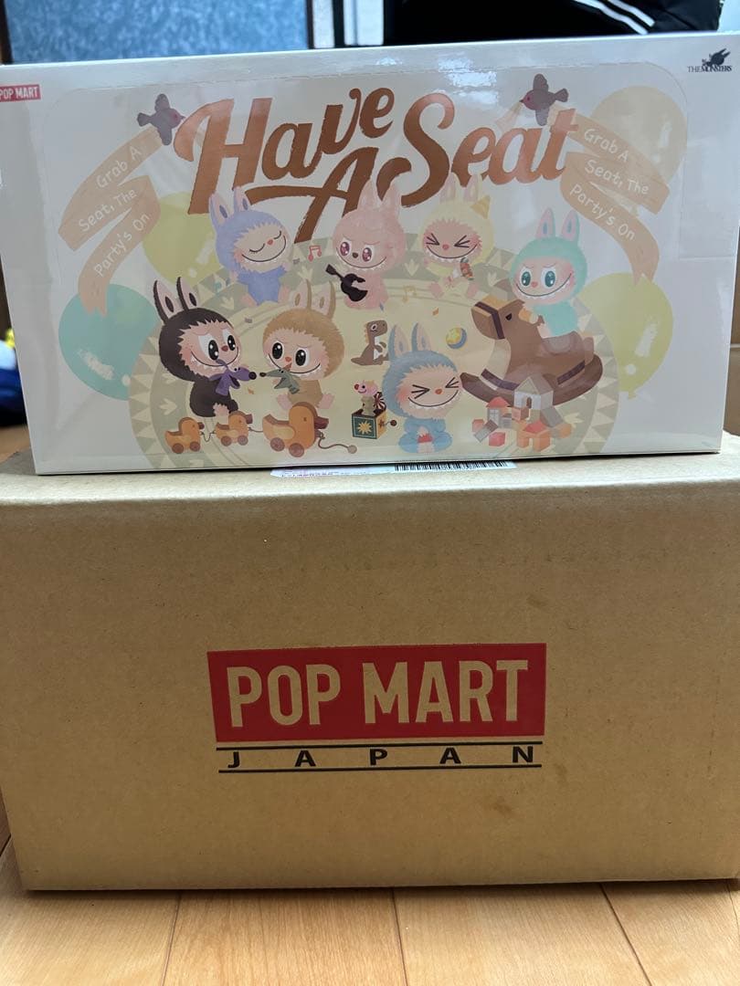 THE MONSTERS Have a Seat ぬいぐるみ シリーズ