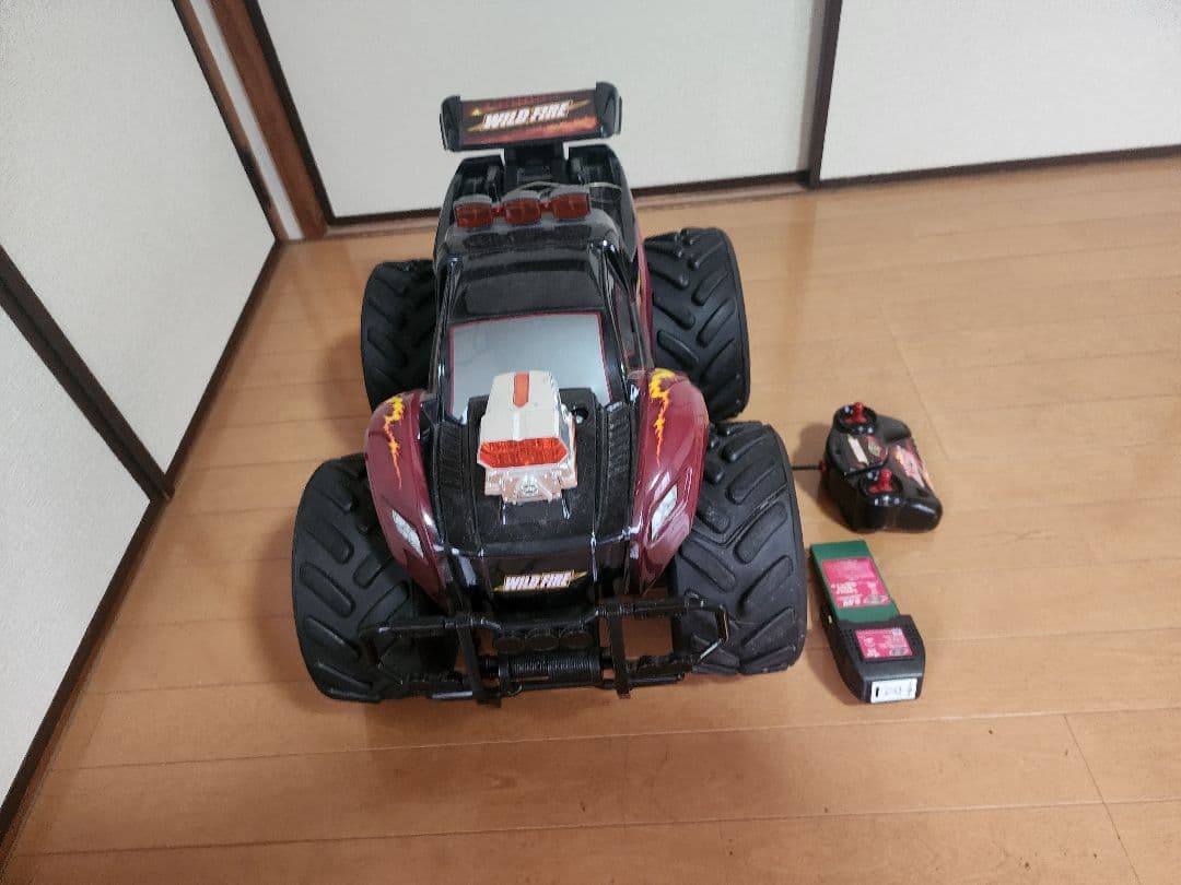 Wild Fire ラジコンカー 大型タイヤ