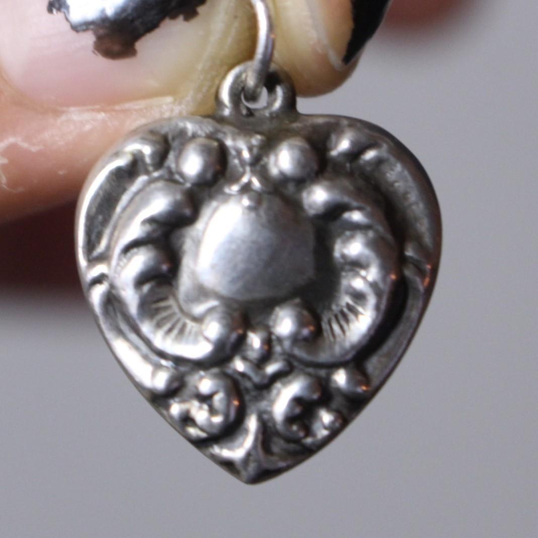 40s　スウィートハートジュエリー　WW2　シルバー　チャーム　渦巻　波