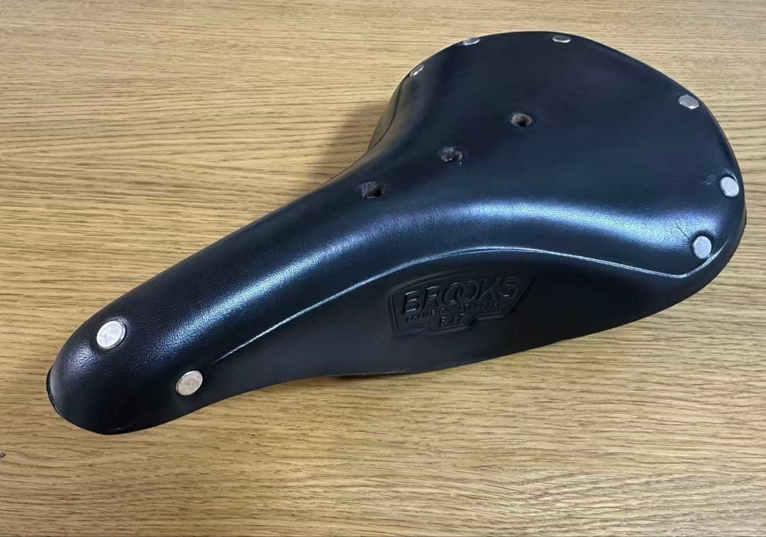 BROOKSブルックスB17 STANDARD BLACK サドル 新車取り外し