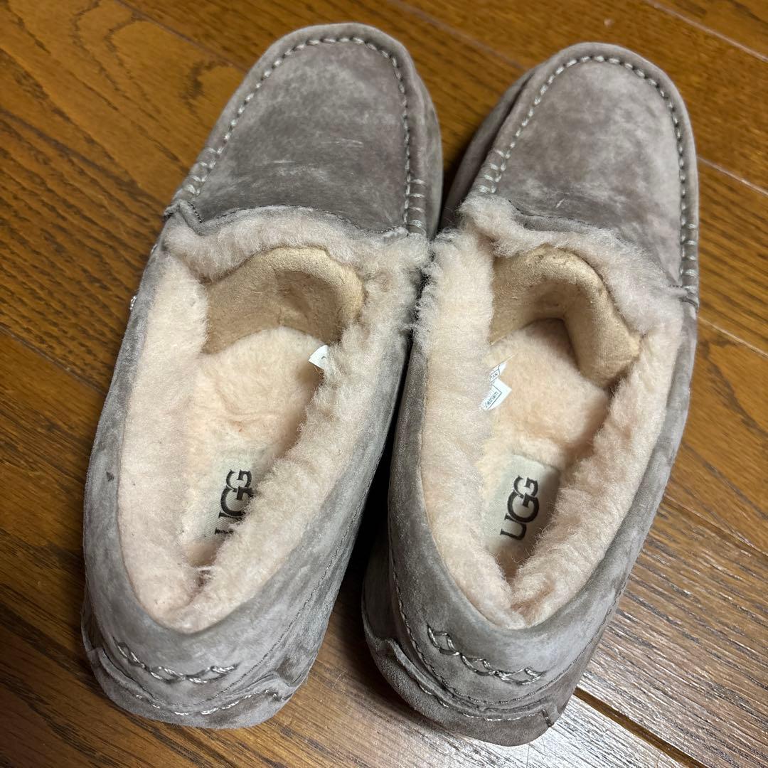 UGG アンスレー　モカシン　23cm