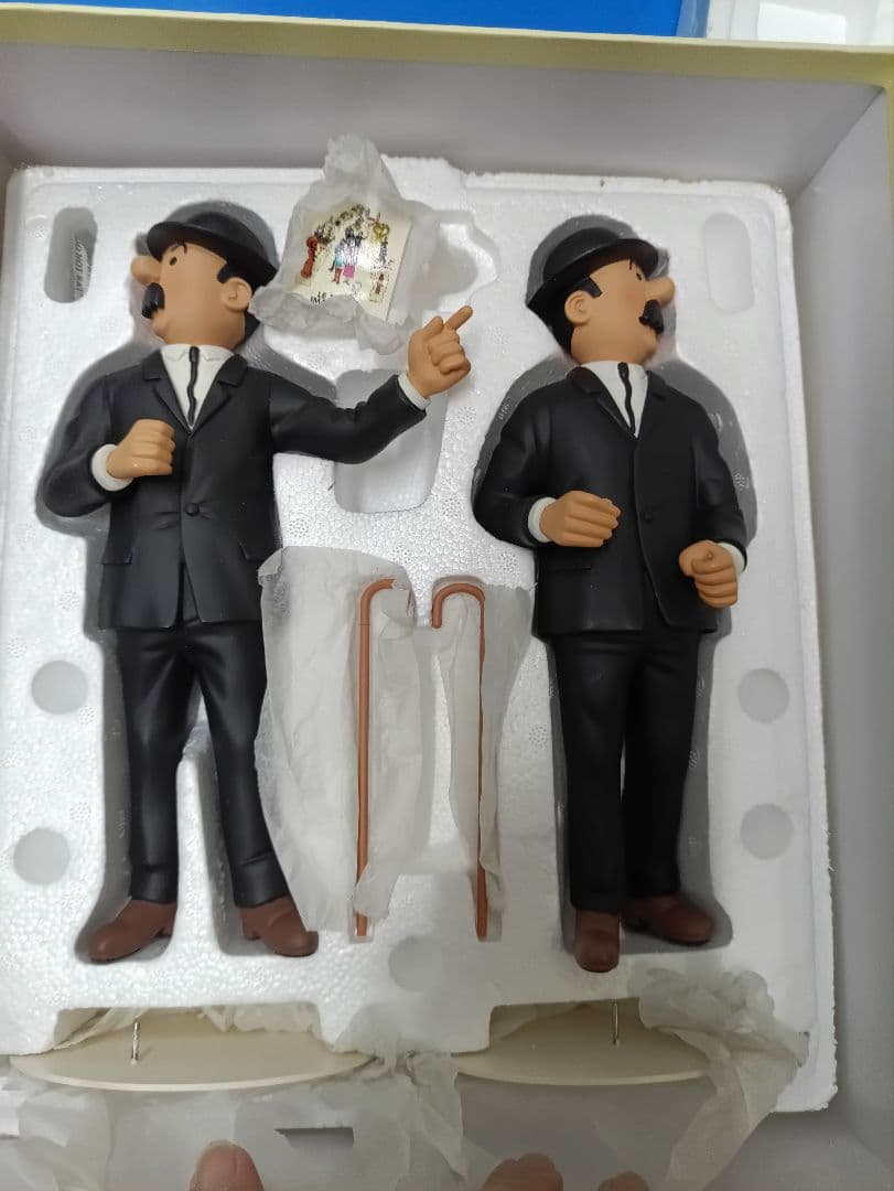 タンタン　デュポンとデュポン　レジン　空想の美術館コレクション　タンタンの冒険