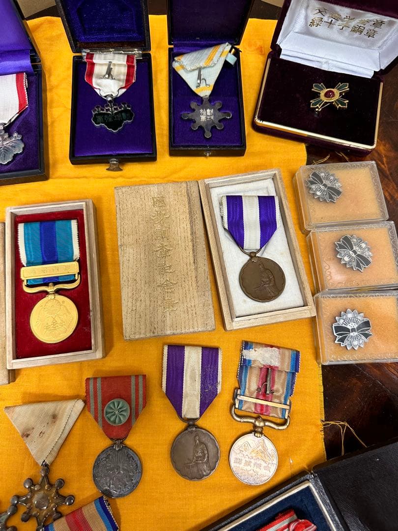 勲章まとめ売り　コレクション メダルセット 多数