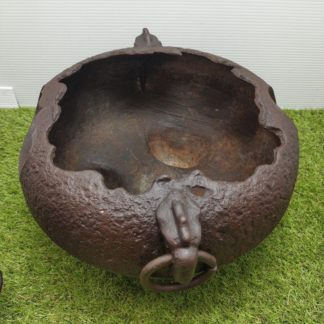 骨董品 南部鉄器 風炉 風炉釜 茶道具 煎茶道具 車軸釜 火鉢