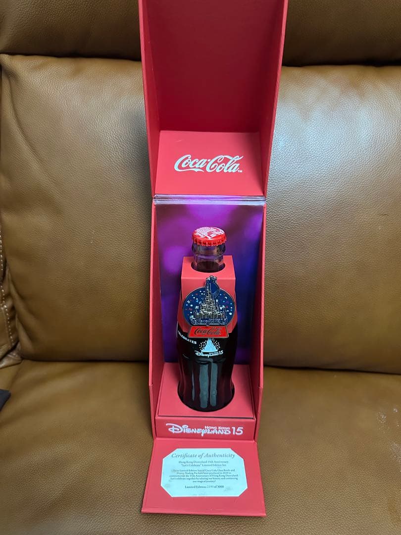 香港ディズニーランド15周年記念ボトル　コカ・コーラ　Coca-Cola