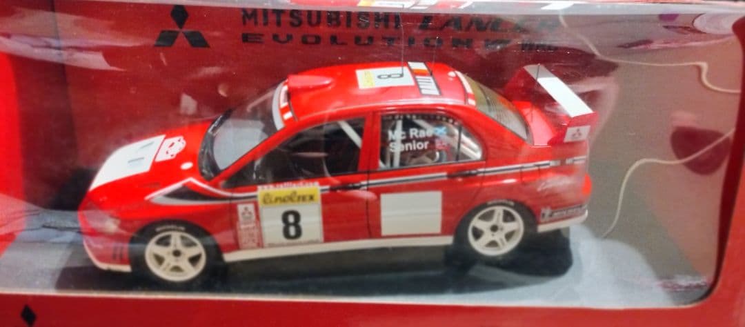 AUTOart 1/18 ランサーエボリューションVII WRC 2002 #8