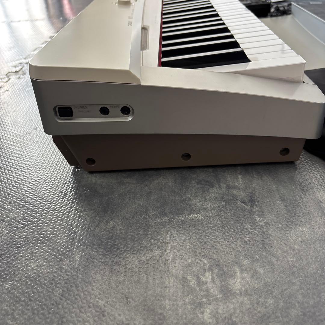 Privia PX-130 ホワイト電子ピアノ 88鍵