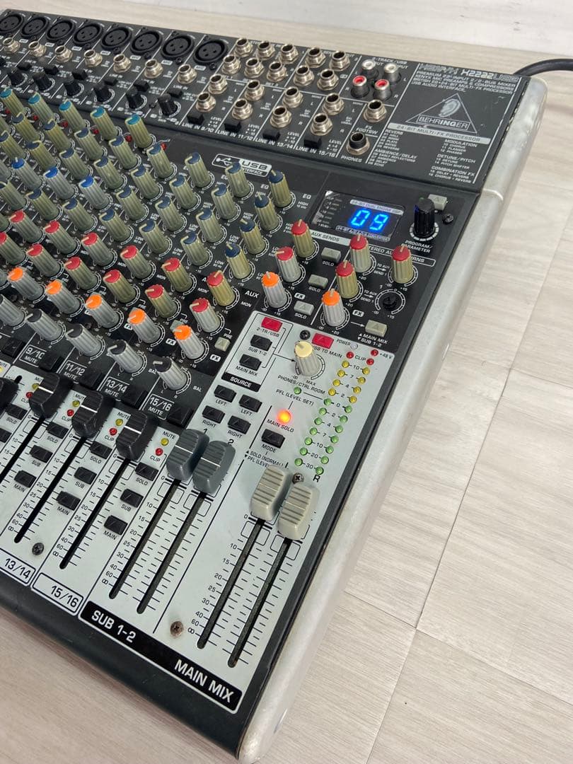 即日発送　BEHRINGER XENYX X2222USB ミキサー