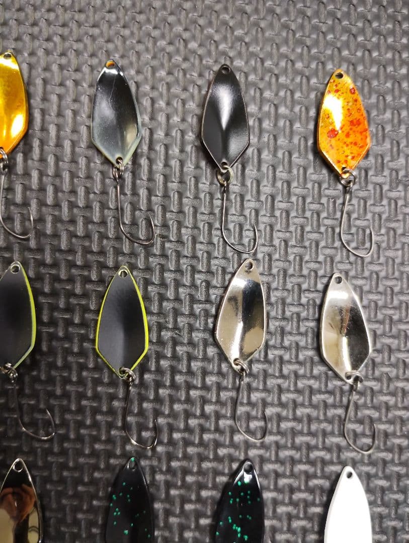 ヴァルケイン ギガバースト２.０ｇスプーン２３個セット