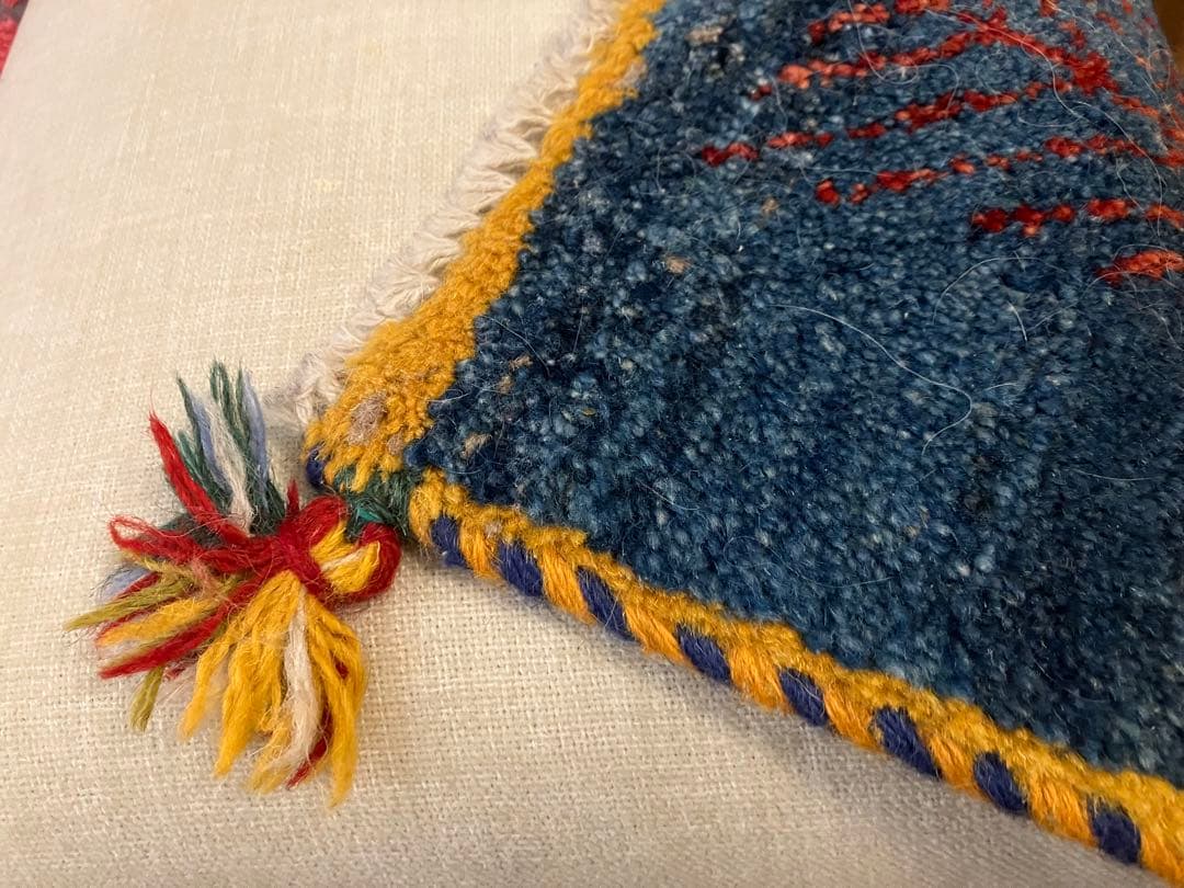 ギャッベ　シラーズ産 　手織り　ウール　ラグ　40×50cm 生命の樹