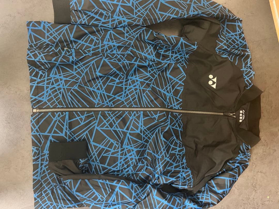 YONEX ウォームアップウェア ブラック/ブルー JP L