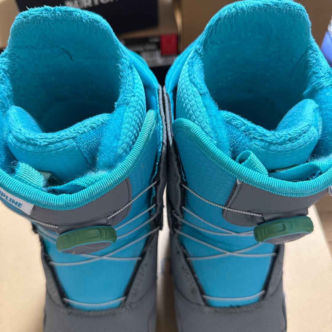 BURTON 子ども用スノーボードブーツ バインディング