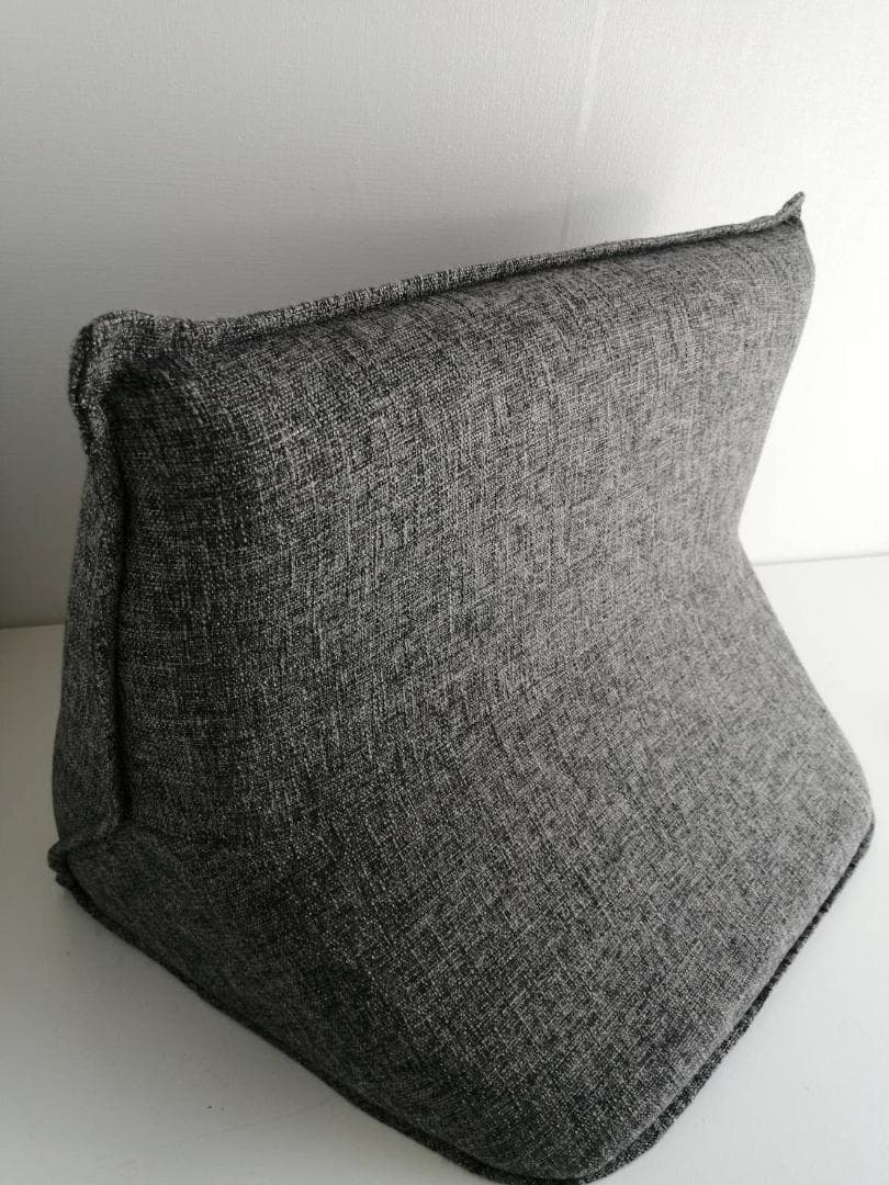 フランス ligne roset リーン・ロゼ クッション グレー