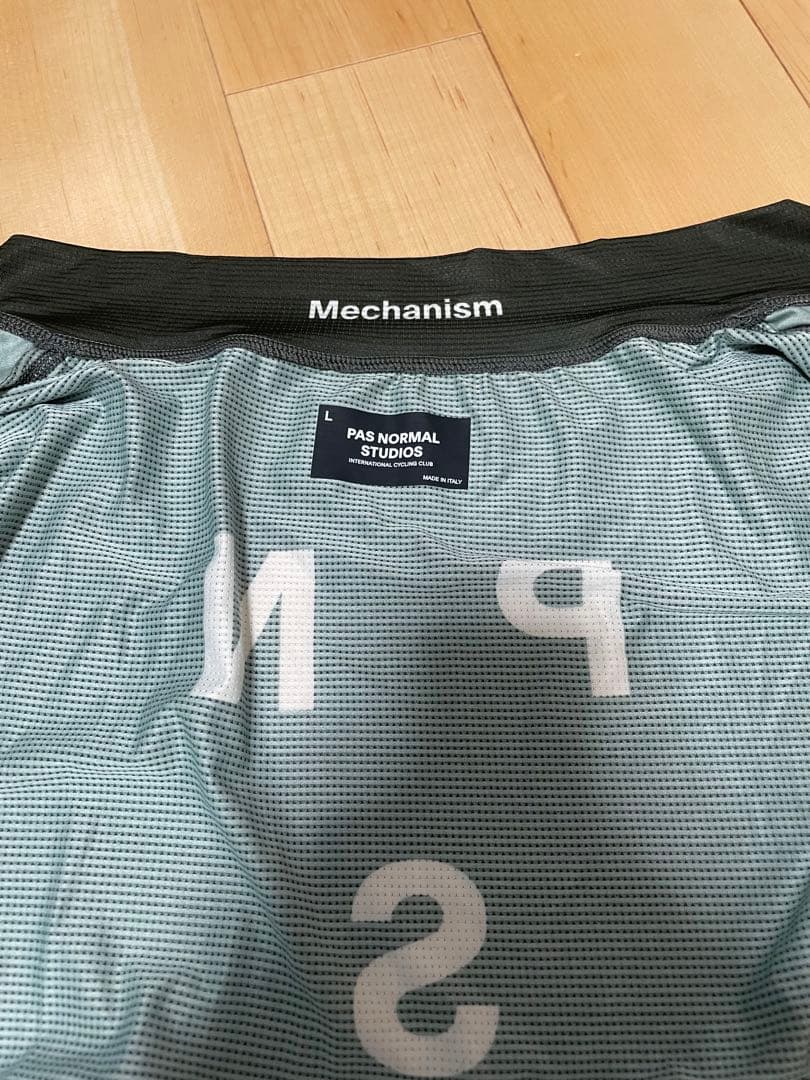 pas normal studios mechanism ジャージ L MENS