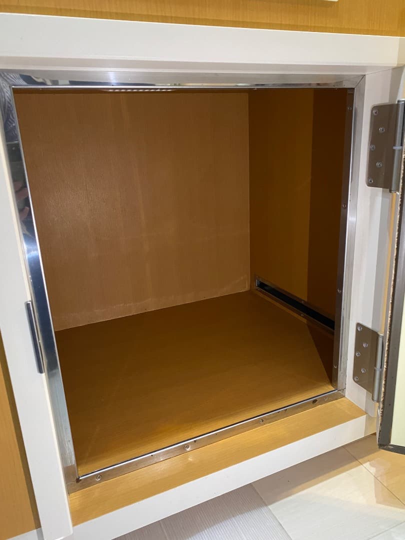 ワンだぁルーム　KAWAI ペット用防音室。キャスター付き