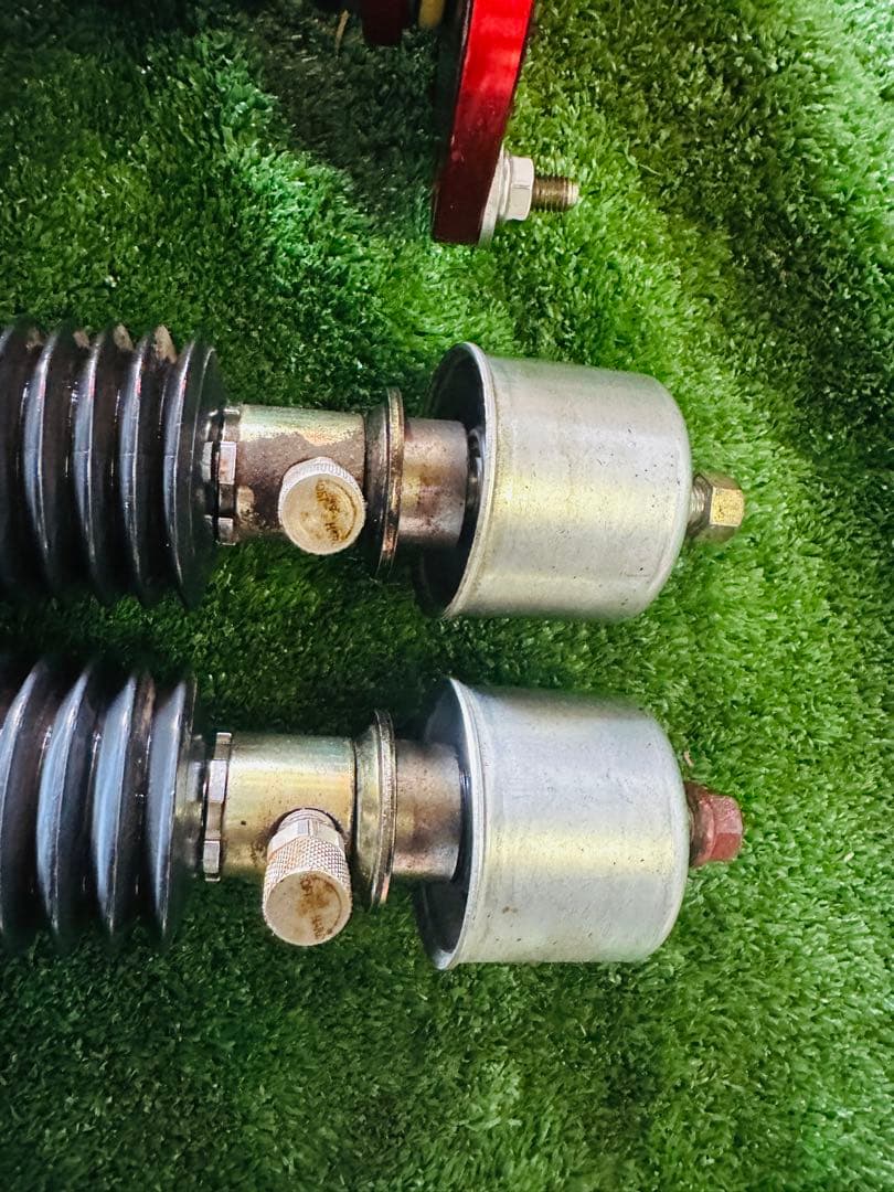 Largus ラルガス 車高調K12/Z11日産マーチキューブ サスペンション