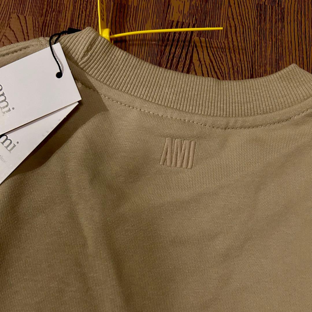 【限定特価】ami スウェット ハート刺繍 カーキ・ベージュ ニット