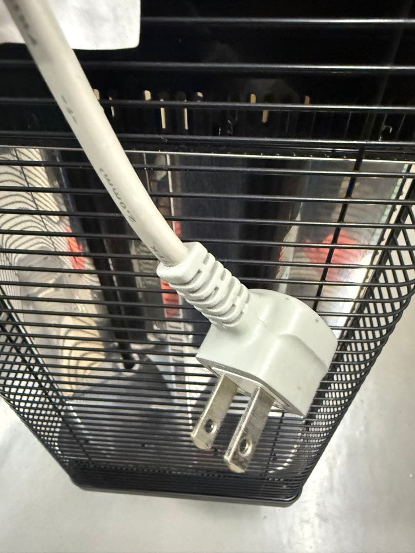 ダイキン 遠赤外線暖房機 セラムヒート ERFT11YS 2021年式