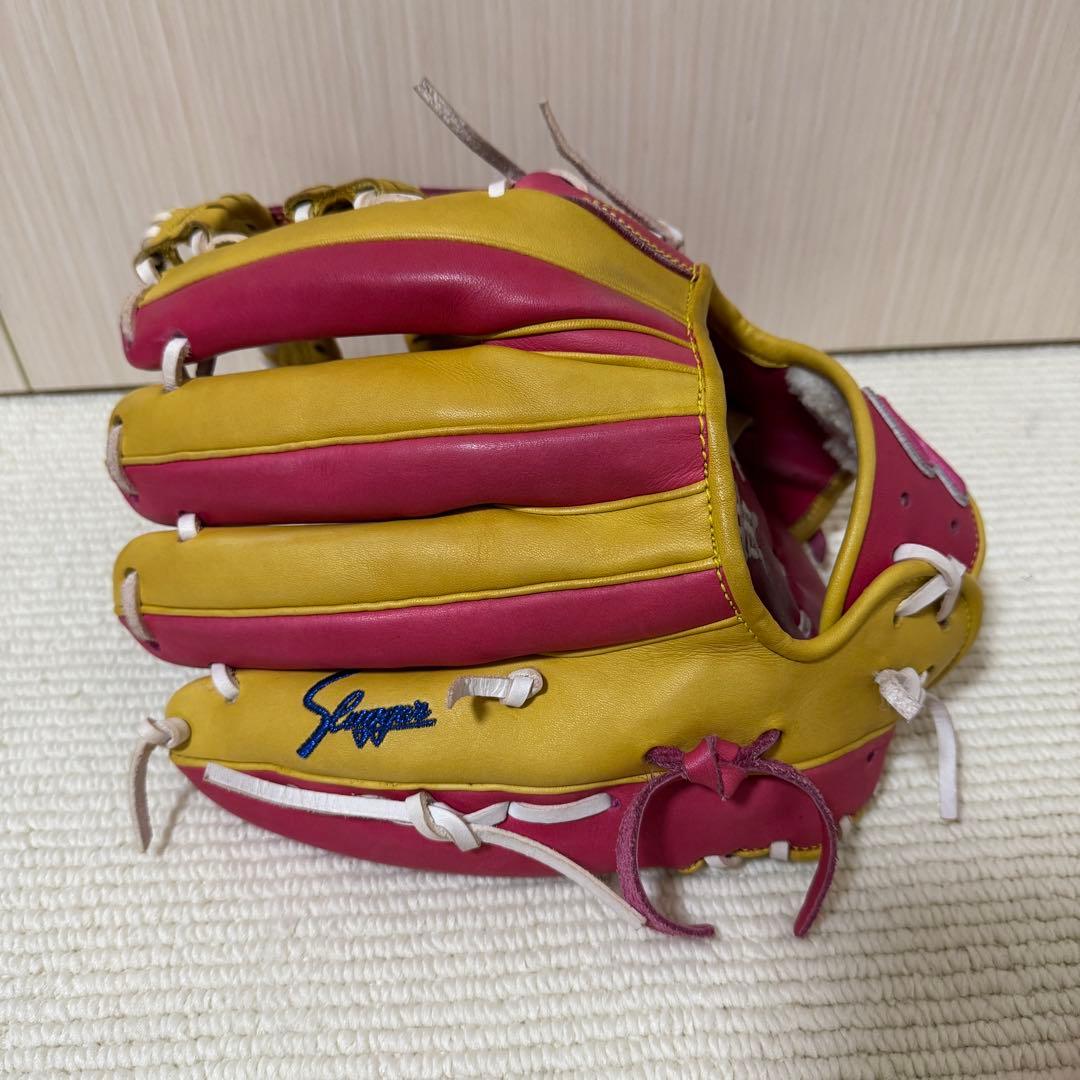 ※刺繍入 SLUGGER 久保田スラッガー グローブ 軟式 内野手用