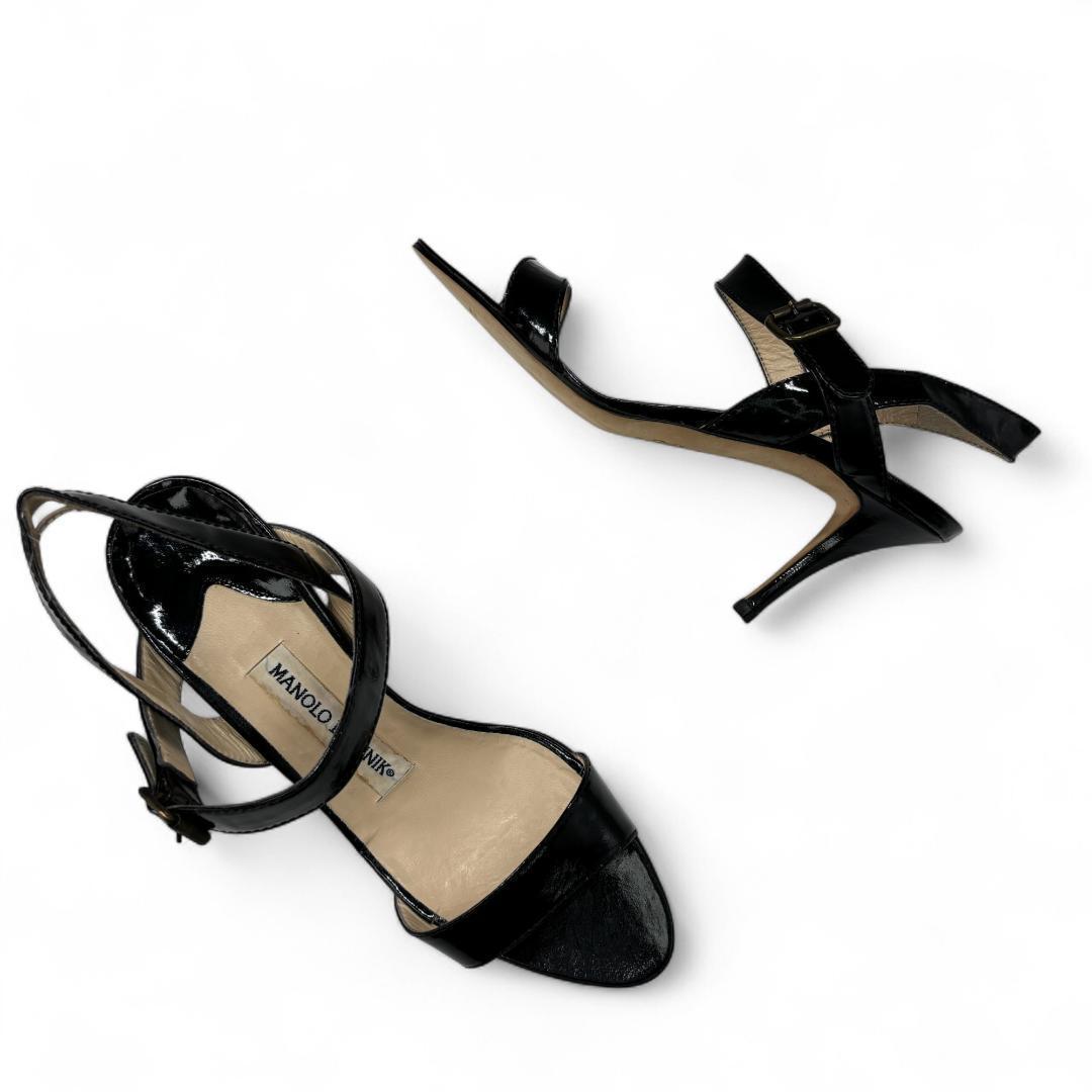 映画の主人公に！マノロブラニク アンクルストラップサンダル 黒 36 23cm