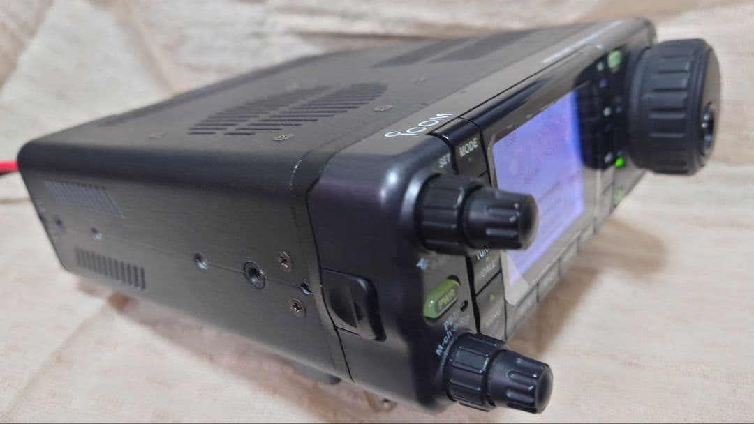 ICOM IC-7000　【動作品】