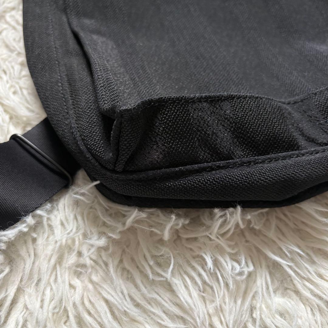 完売品　PORTER ポーター　タンゴブラックシリーズ　ショルダーバッグ　黒