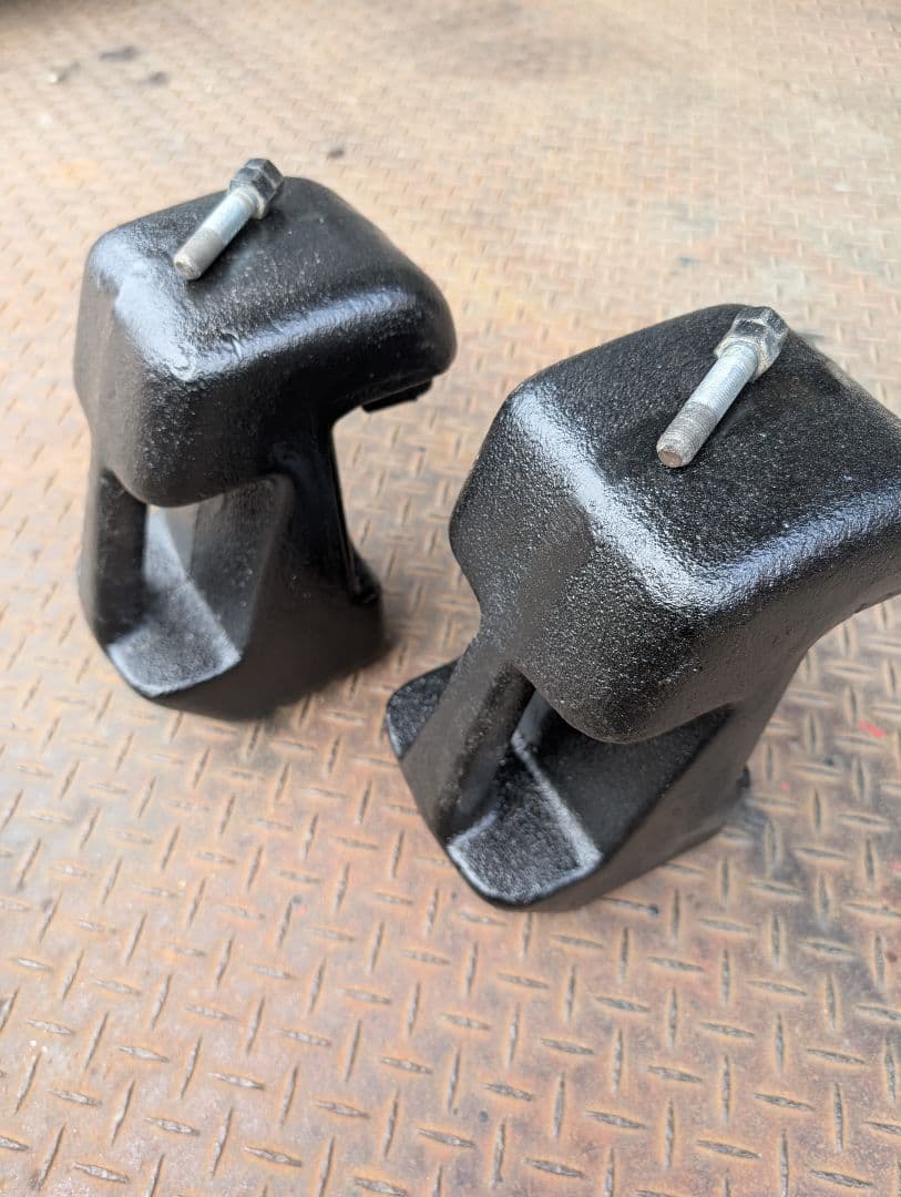 ★さらに値下げ★三菱トラクター　ウエイト　おもり　２個セット　中古現状