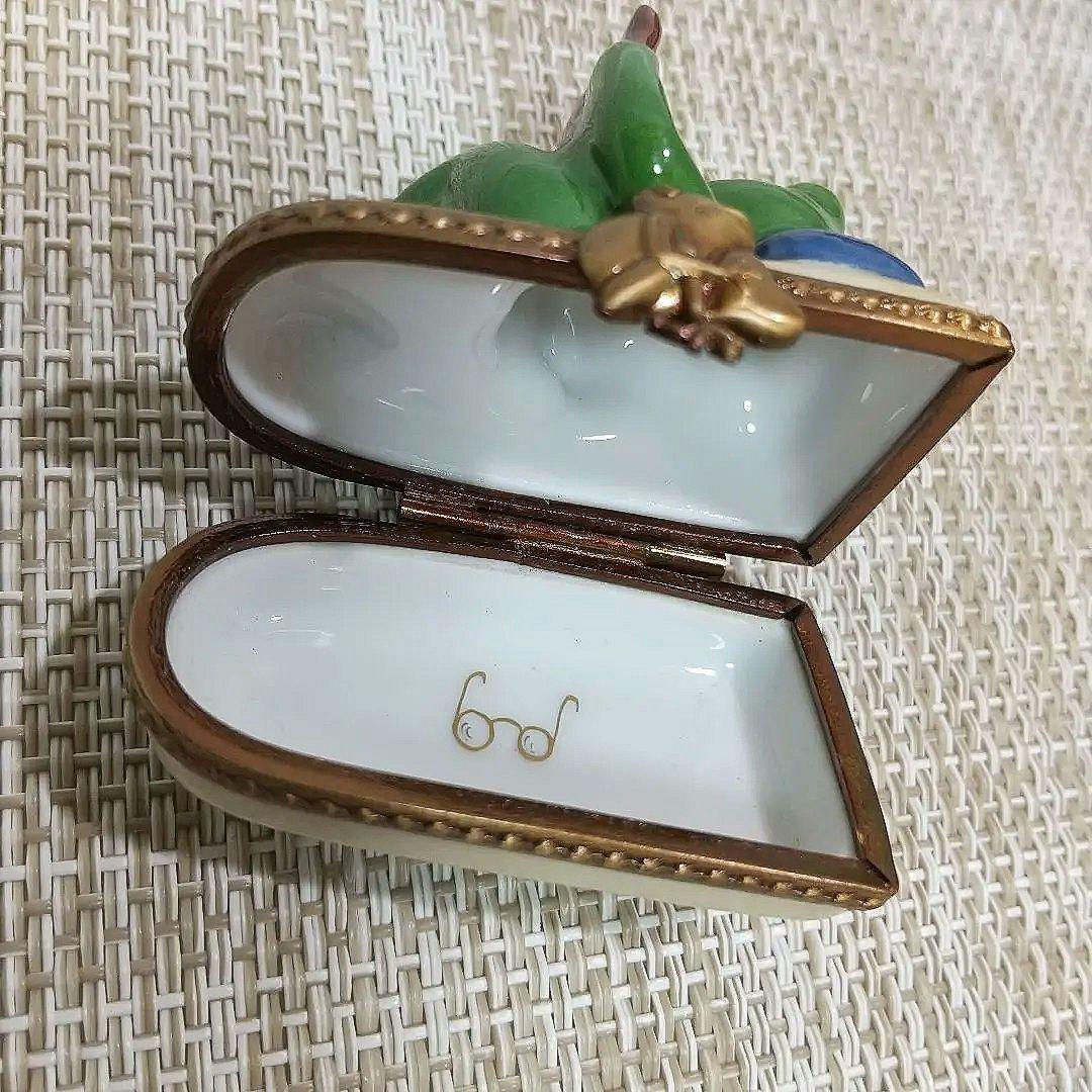 リモージュボックス 読書するカエル 蛙 小物入れ 2個 トリンケットボックス