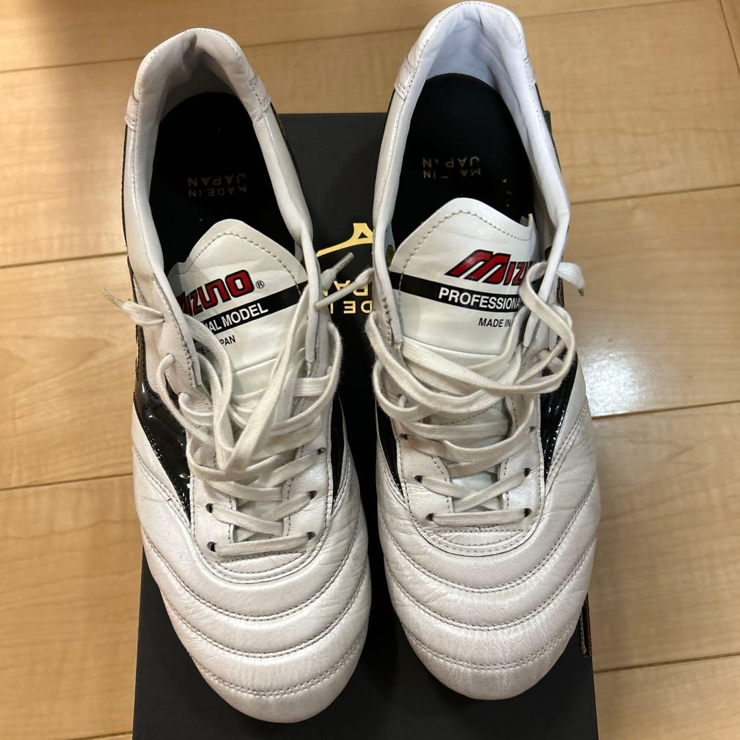 サッカー　スパイク　モレリア2 P1GA200109 28cm