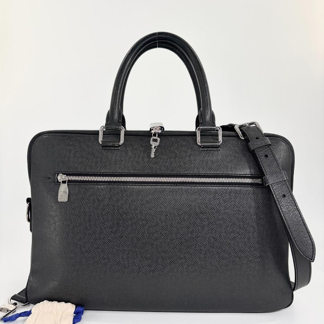 超極美品 ルイヴィトン タイガ ポルトドキュマンビジネス PDB ビジネスバッグ