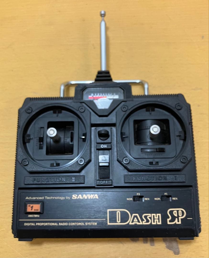 レーシングカー レトロ　ラジコン　ジャンク品　全長37㎝弱