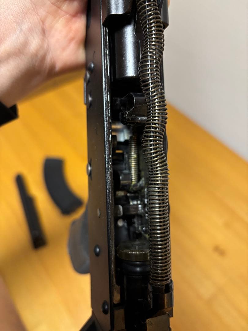 本日セール　美品　東京マルイGBB AKM Zenitカスタム　予備マガジン付