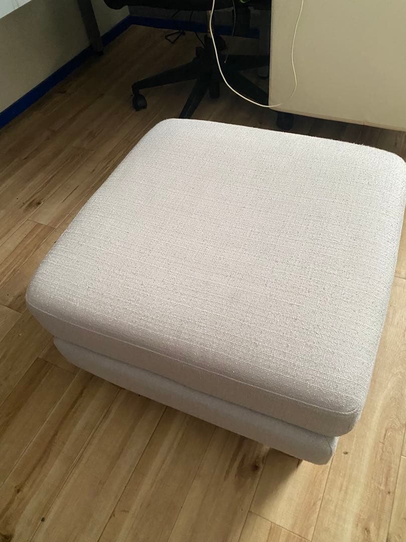 モモナチュラル オットマン