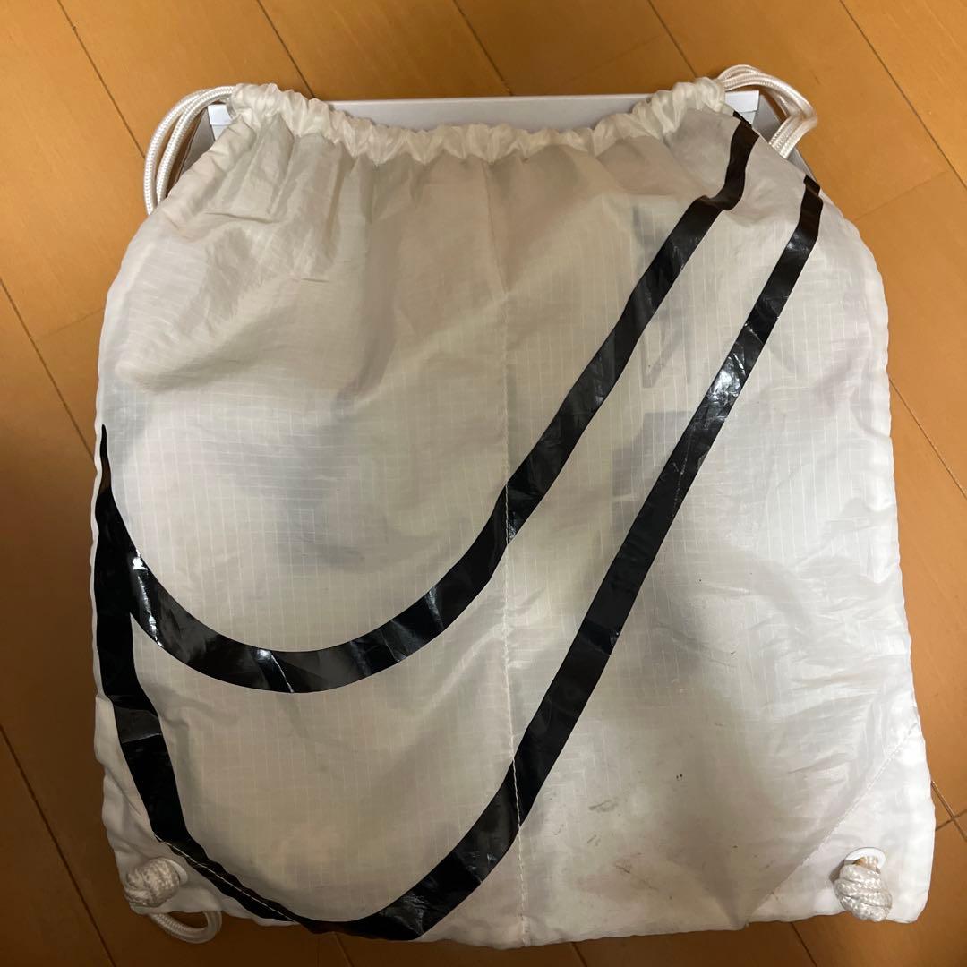 Nike モアアップテンポ　スパイク　黒