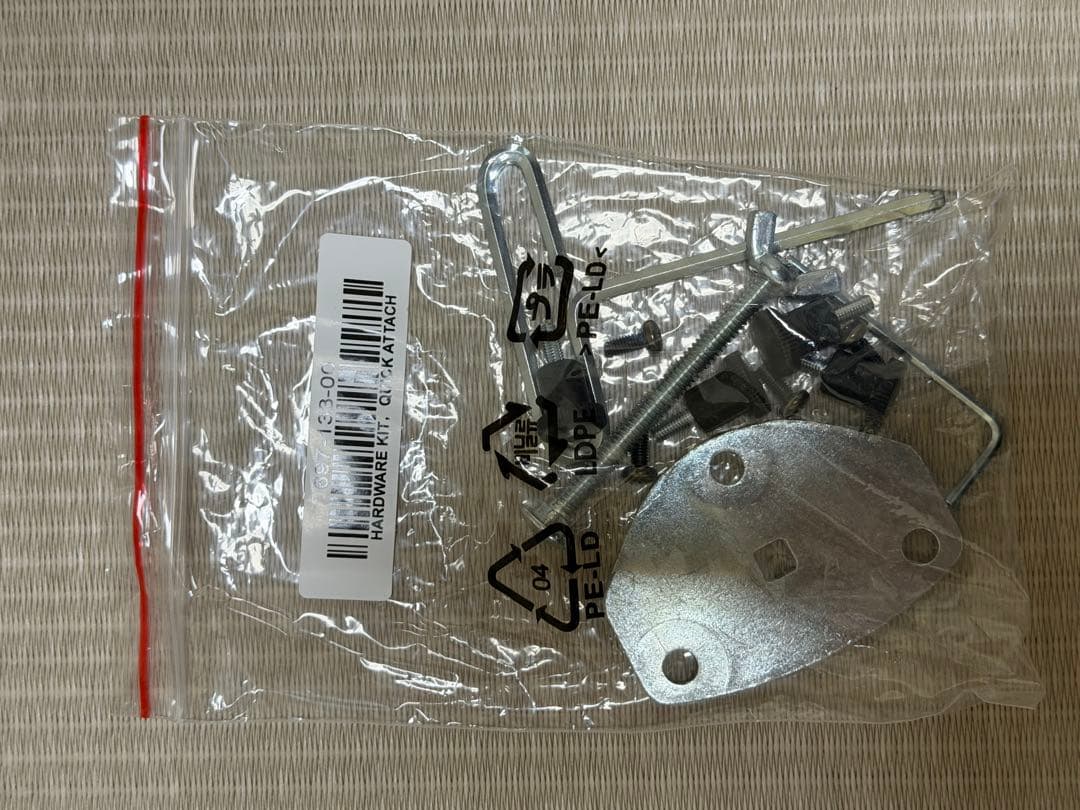 エルゴトロン LX デスクマウント モニターアーム＋クイックリリースブラケット